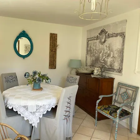 Casa de Férias Entre Lacs, Ocean Et Forets